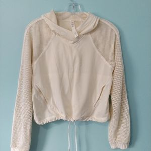 Lululemon Catch a Breeze Pullover